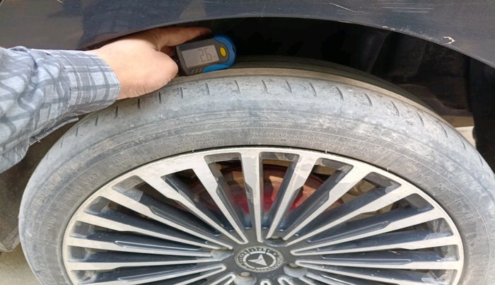 2022 Hyundai Verna SX 1.5 CRDI AT, Diesel, Automatic, 1,10,460 km, tyre