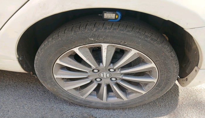 2022 Maruti Ciaz ALPHA  AT 1.5 SHVS PETROL, Petrol, Automatic, 23,182 km, tyre