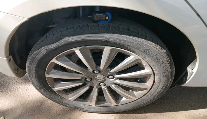 2022 Maruti Ciaz ALPHA  AT 1.5 SHVS PETROL, Petrol, Automatic, 23,182 km, tyre