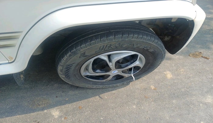 2020 Mahindra Bolero B4, Diesel, Manual, 68,806 km, tyre