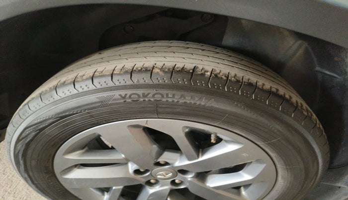 2021 Tata Safari XT PLUS, Diesel, Manual, 1,62,827 km, tyre