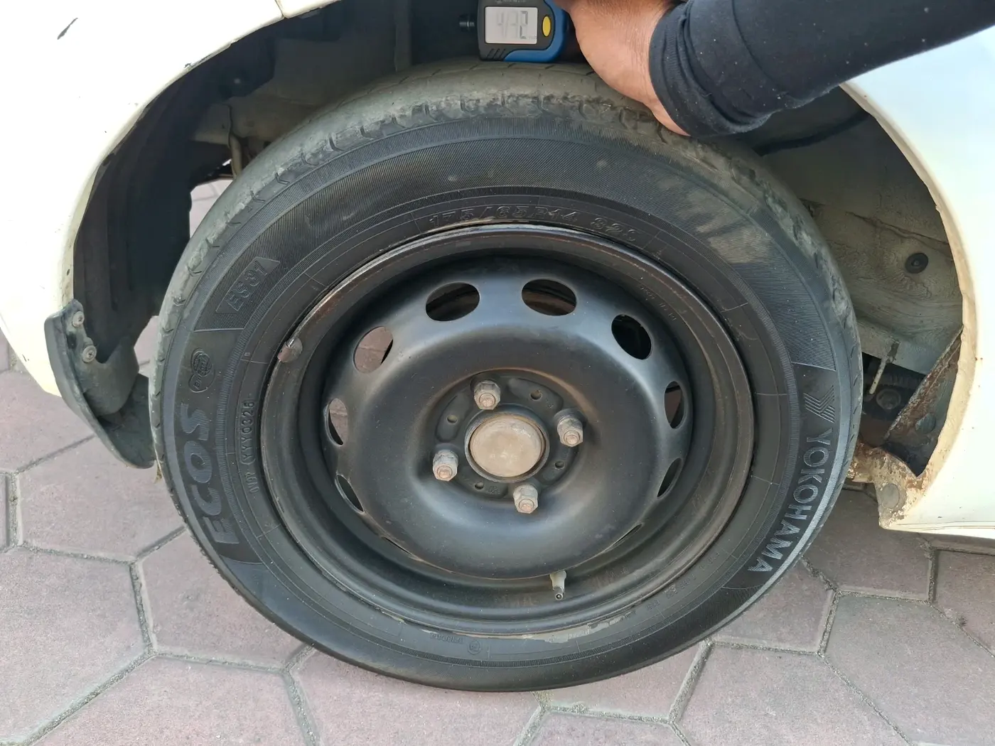 2022 Tata Tiago XT CNG, CNG, Manual, 69,870 km, tyre