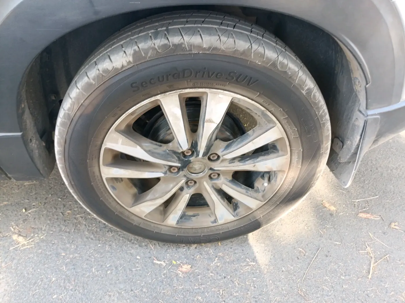 2019 Nissan Kicks XL DIESEL, Diesel, Manual, 1,42,501 km, tyre
