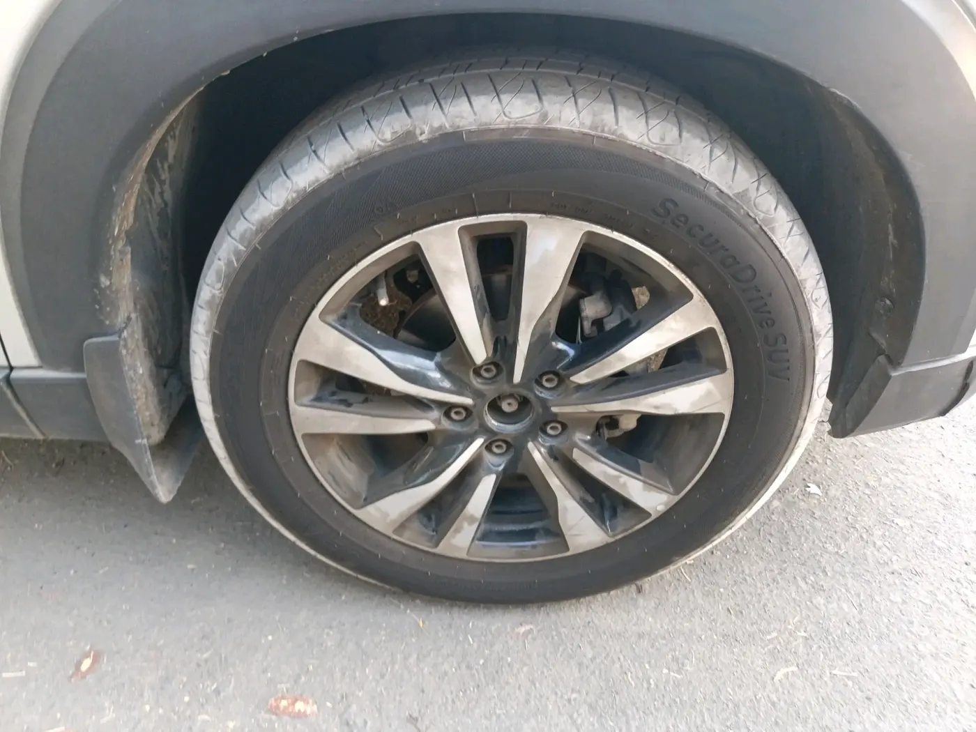2019 Nissan Kicks XL DIESEL, Diesel, Manual, 1,42,501 km, tyre