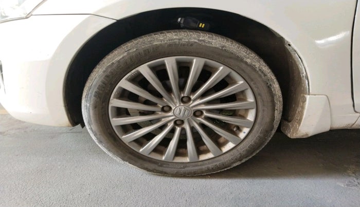 2017 Maruti Ciaz ALPHA  AT 1.4  PETROL, Petrol, Automatic, 68,292 km, tyre