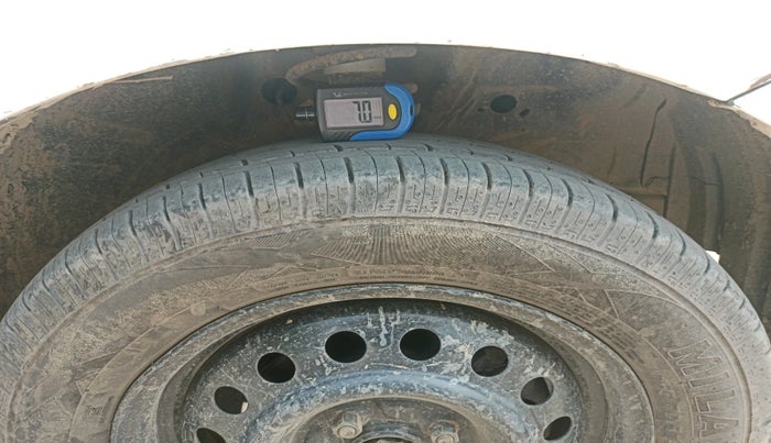 2013 Maruti Wagon R 1.0 VXI, CNG, Manual, 1,09,874 km, tyre