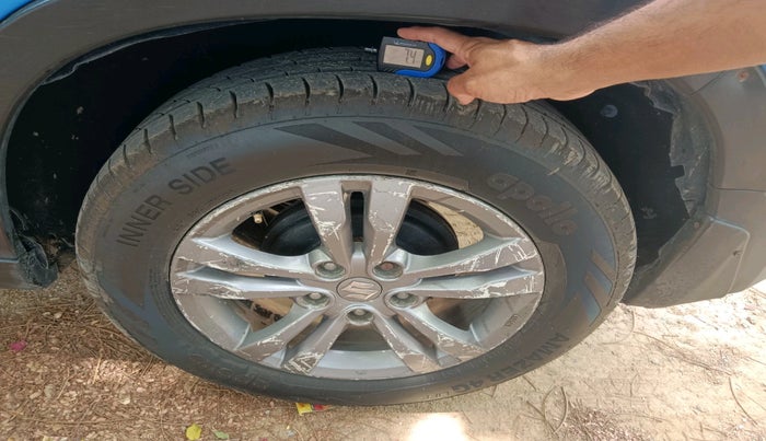 2016 Maruti Vitara Brezza ZDI PLUS, Diesel, Manual, 1,98,936 km, tyre