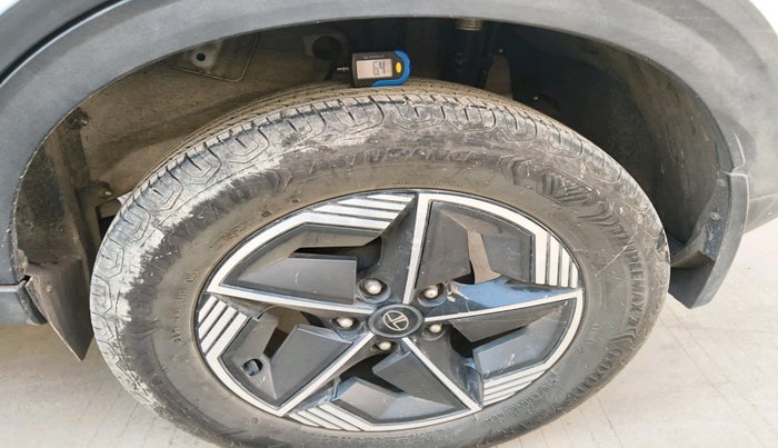 2024 Tata NEXON CREATIVE + SUNROOF 1.2 PETROL, Petrol, Manual, 10,708 km, tyre