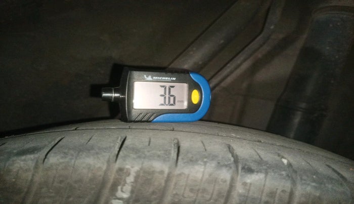 2015 Honda City 1.5L I-DTEC SV, Diesel, Manual, 1,79,340 km, tyre