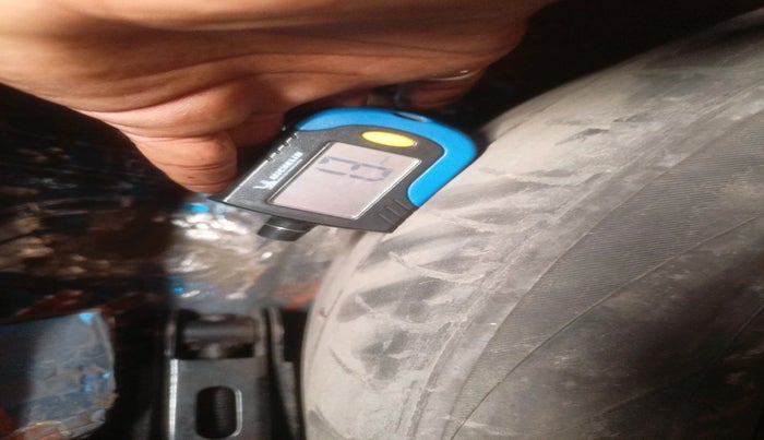 2015 Honda City 1.5L I-DTEC SV, Diesel, Manual, 1,79,340 km, tyre