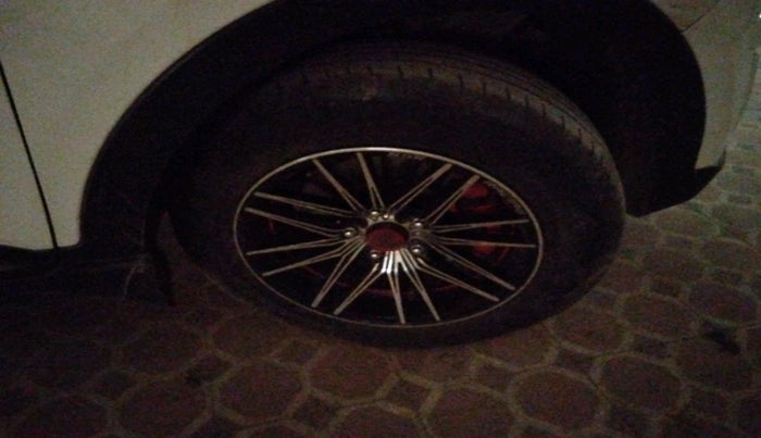 2018 Hyundai Creta E PLUS 1.6 PETROL, Petrol, Manual, 54,858 km, tyre