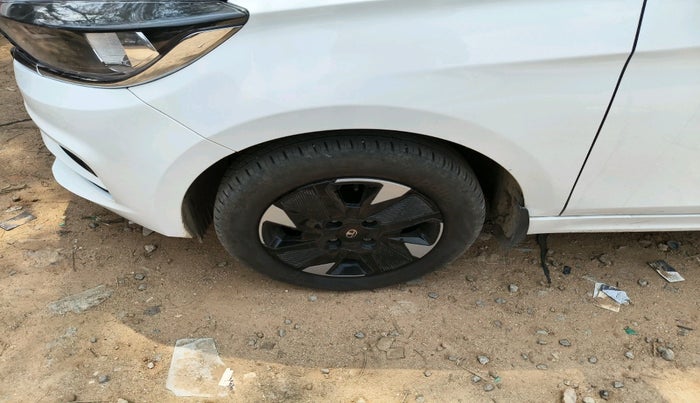2025 Tata Tiago XT PETROL, Petrol, Manual, 12,477 km, tyre