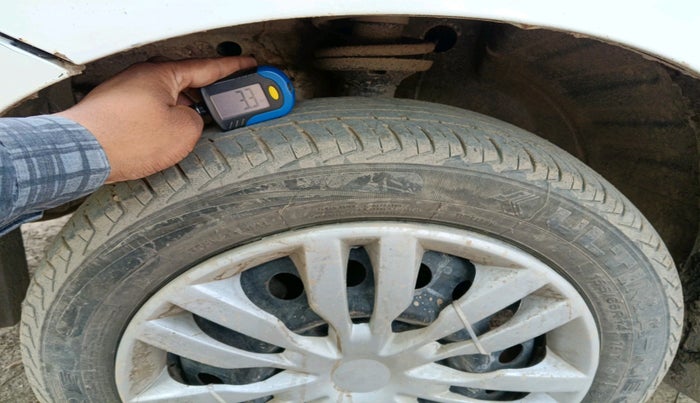 2016 Maruti Wagon R 1.0 VXI, CNG, Manual, 81,634 km, tyre