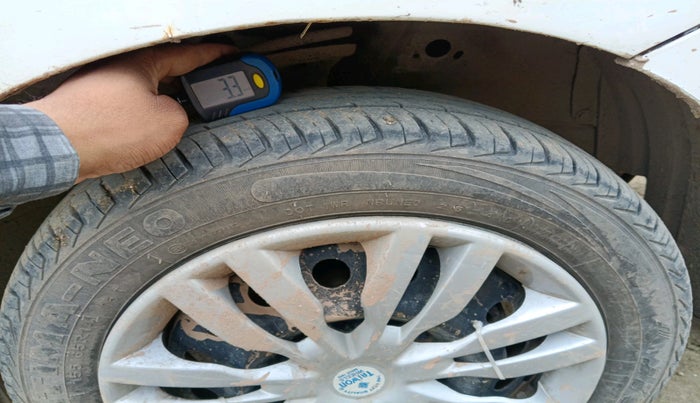 2016 Maruti Wagon R 1.0 VXI, CNG, Manual, 81,634 km, tyre