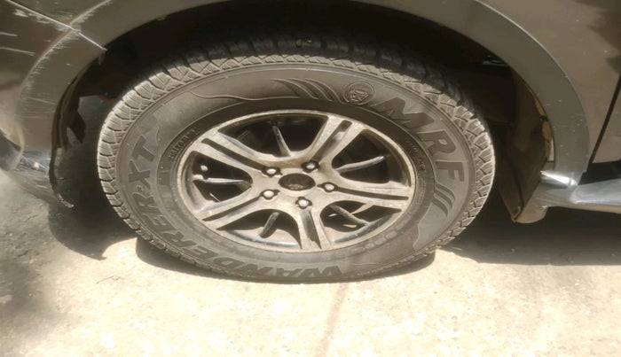 2013 Mahindra Xylo E4, Diesel, Manual, 95,982 km, tyre