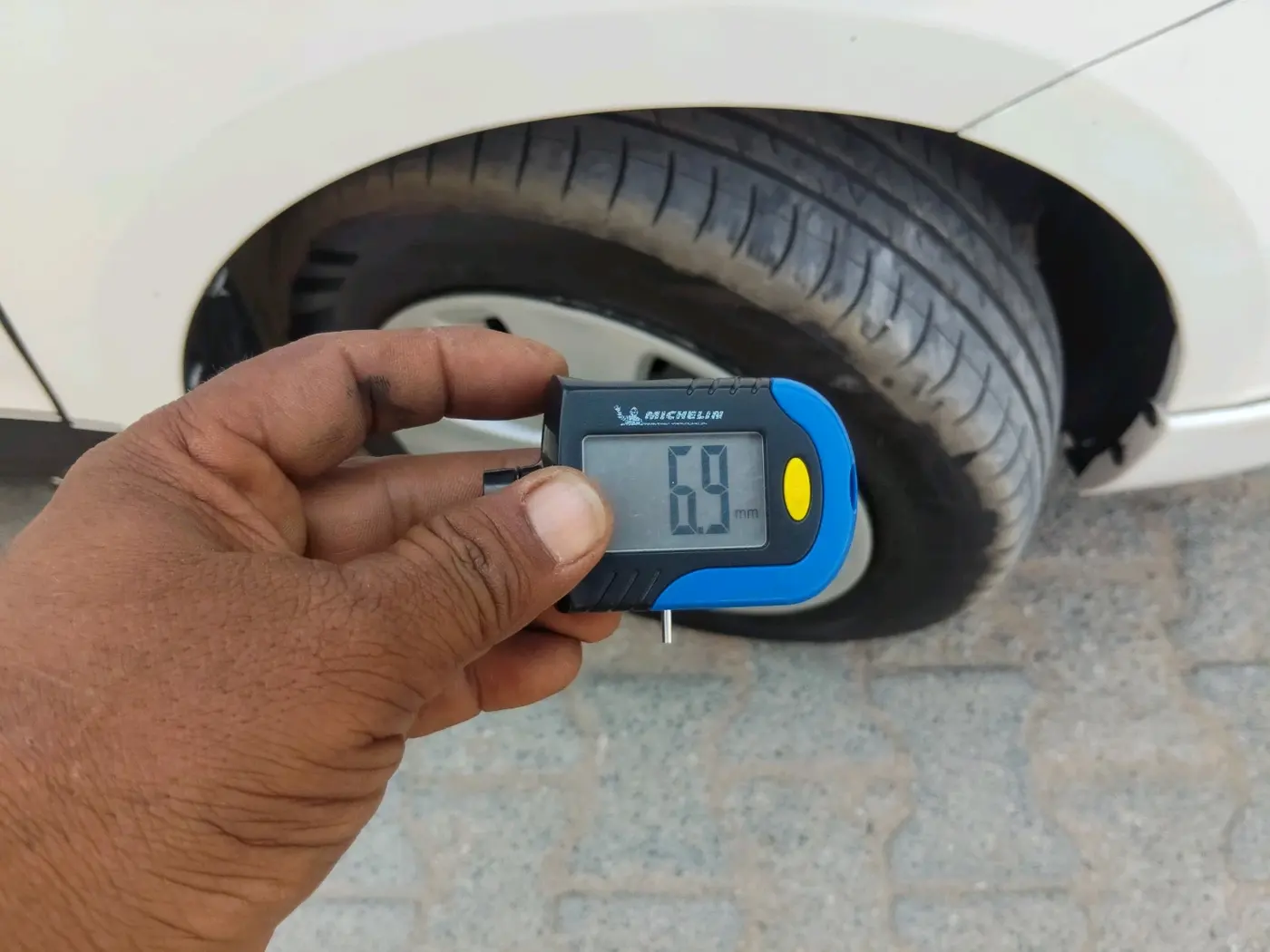 2018 Maruti Ertiga VDI SHVS, Diesel, Manual, 1,35,161 km, tyre