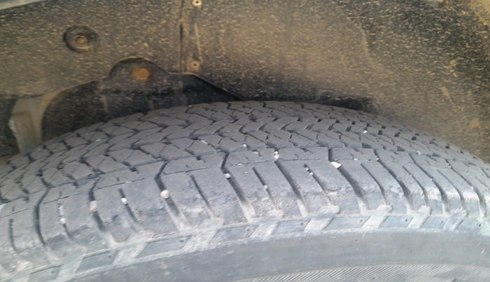 2021 Mahindra XUV500 W7, Diesel, Manual, 92,869 km, tyre