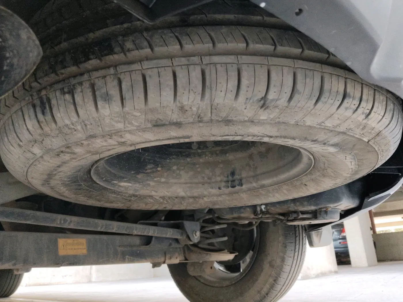 2020 Tata Harrier XZA 2.0L, Diesel, Automatic, 37,073 km, tyre
