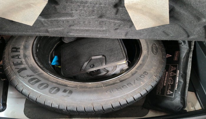 2021 KIA SELTOS HTE 1.5 DIESEL, Diesel, Manual, 43,695 km, tyre