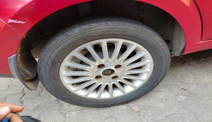 2014 Tata Zest XMS PETROL, Petrol, Manual, 63,191 km, tyre