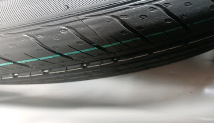 2023 KIA SONET HTX 1.0 DCT, Petrol, Automatic, 29,874 km, tyre