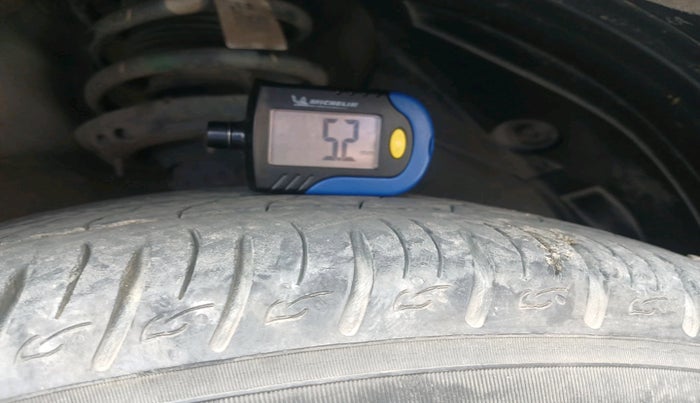 2023 KIA SONET HTX 1.0 DCT, Petrol, Automatic, 29,874 km, tyre