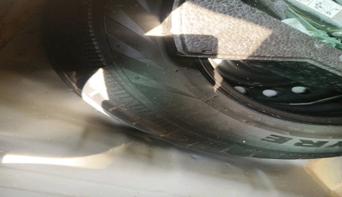 2016 Maruti Celerio VXI, Petrol, Manual, 86,287 km, tyre