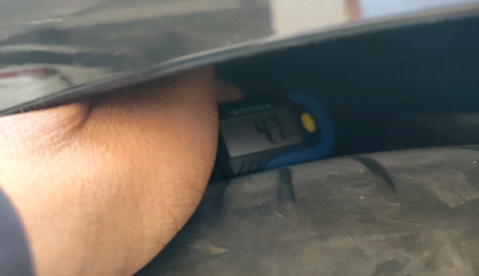 2014 BMW 3 Series 320D GT LUXURY LINE, Diesel, Automatic, 1,24,192 km, tyre