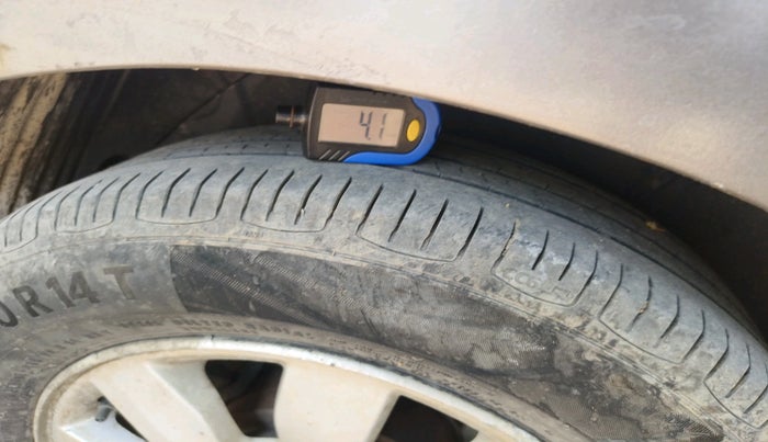 2012 Hyundai i20 SPORTZ 1.4 CRDI, Diesel, Manual, 1,39,106 km, tyre