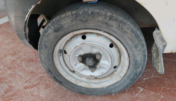 2013 Tata Nano CX, Petrol, Manual, 72,154 km, tyre