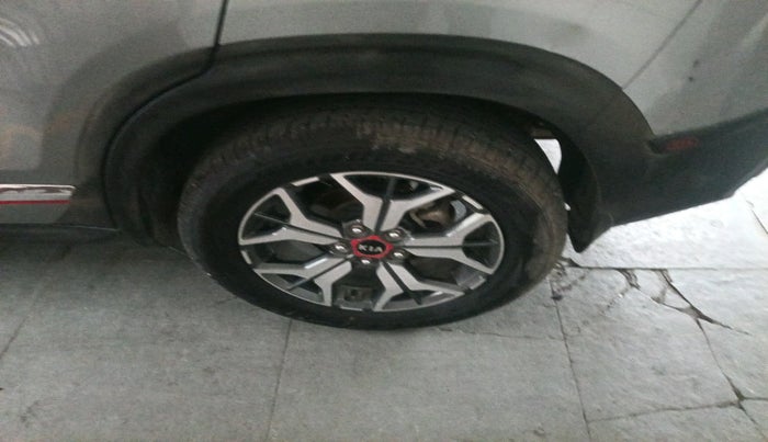 2020 KIA SELTOS GTX PLUS DCT 1.4 PETROL, Petrol, Automatic, 1,34,098 km, tyre