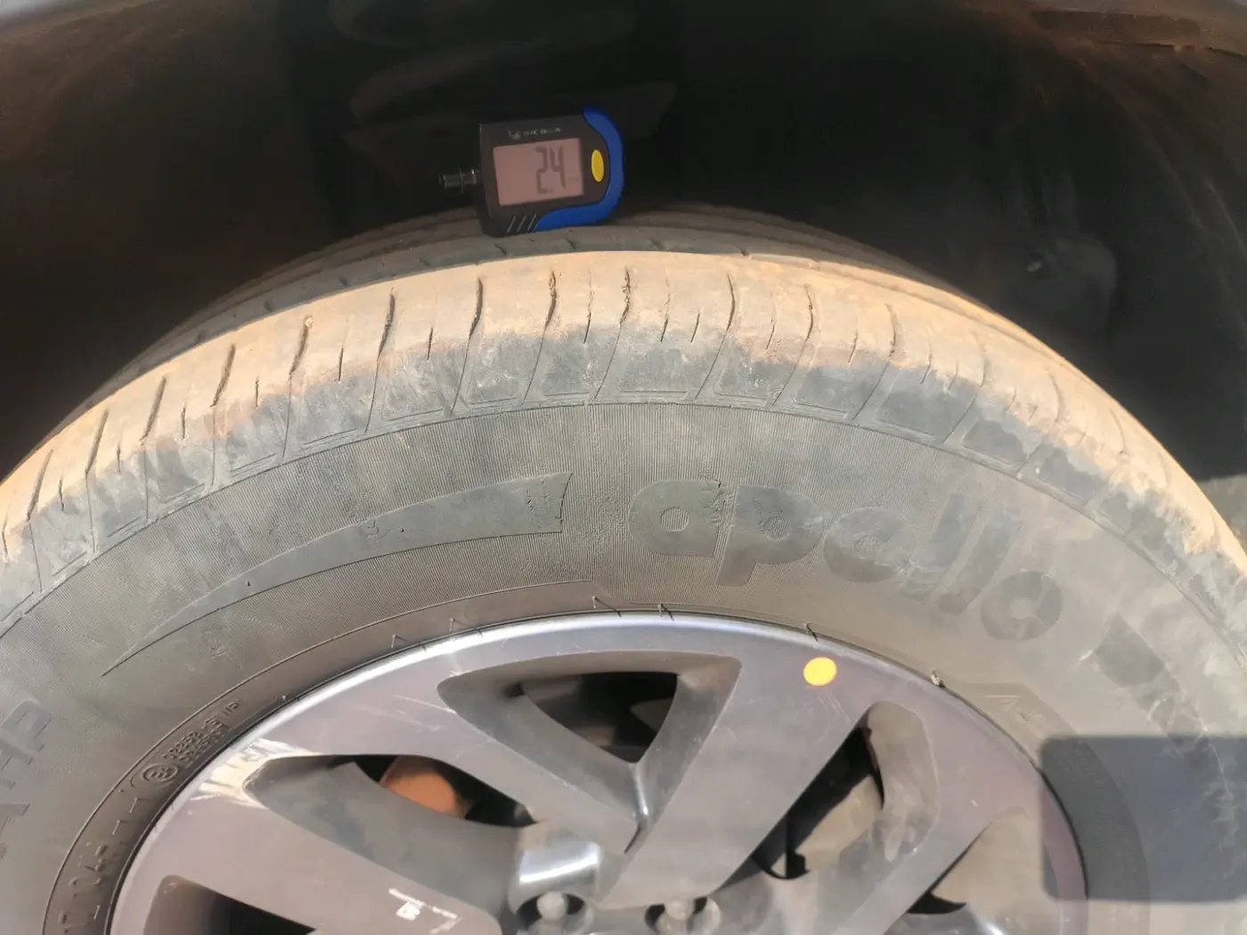 2022 Tata Harrier XZA PLUS 2.0L KAZIRANGA, Diesel, Automatic, 71,748 km, tyre