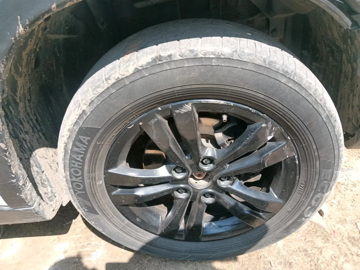 2019 Maruti Vitara Brezza ZDI, Diesel, Manual, 1,88,382 km, tyre