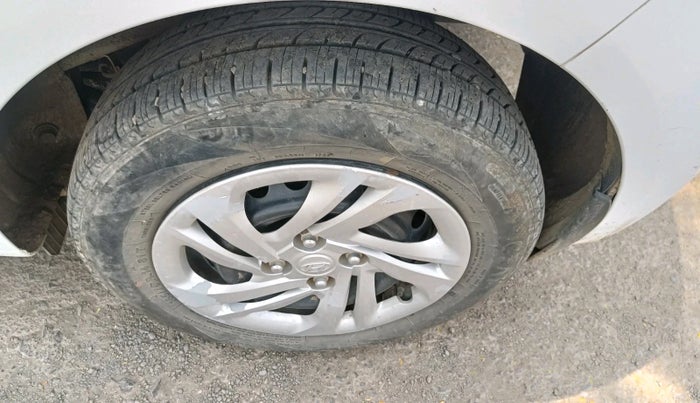 2022 Hyundai GRAND I10 NIOS MAGNA 1.2 KAPPA VTVT CNG, CNG, Manual, 45,634 km, tyre