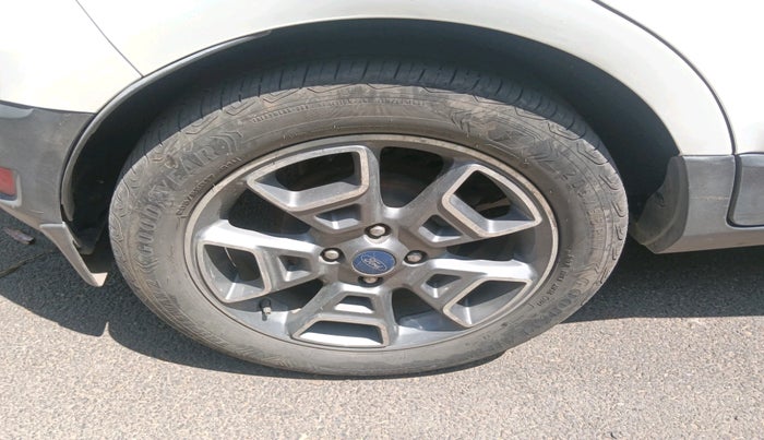 2017 Ford Ecosport TITANIUM+ 1.5L DIESEL, Diesel, Manual, 91,842 km, tyre