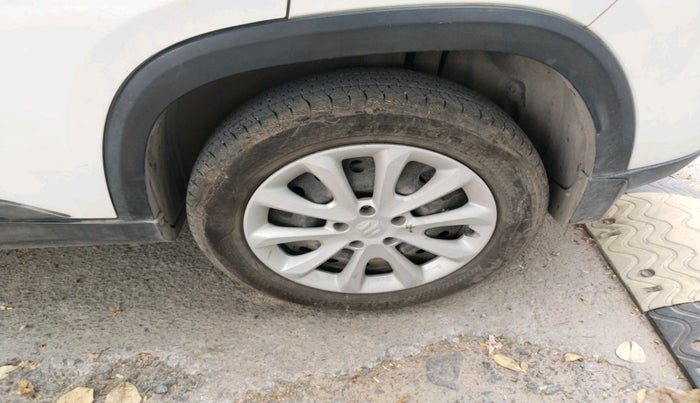 2023 Maruti Grand Vitara SIGMA SMART HYBRID, Petrol, Manual, 61,462 km, tyre