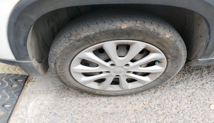 2023 Maruti Grand Vitara SIGMA SMART HYBRID, Petrol, Manual, 61,462 km, tyre