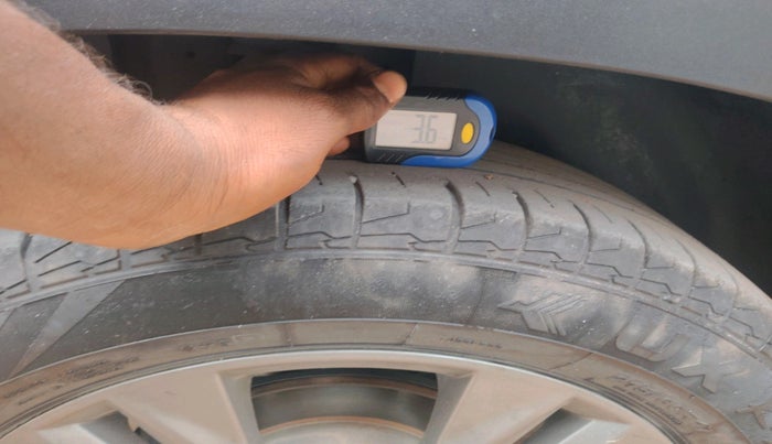 2021 KIA SELTOS HTX 1.5 PETROL, Petrol, Manual, 86,900 km, tyre