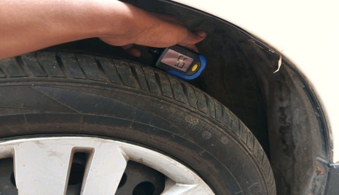 2016 Honda Jazz 1.2L I-VTEC S, Petrol, Manual, 92,475 km, tyre