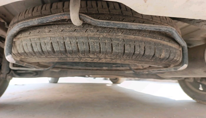 2024 Maruti Ertiga   VXI (O) CNG, CNG, Manual, 25,171 km, tyre