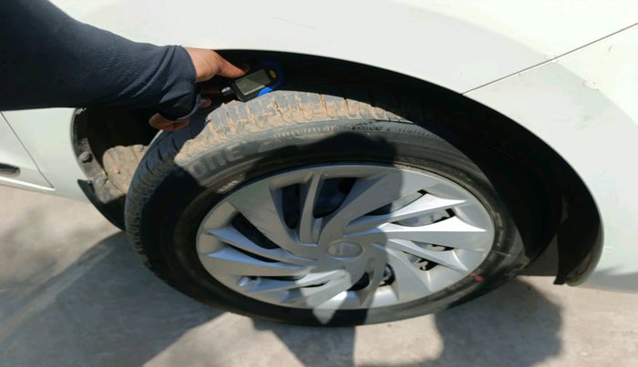 2024 Maruti Ertiga   VXI (O) CNG, CNG, Manual, 25,171 km, tyre