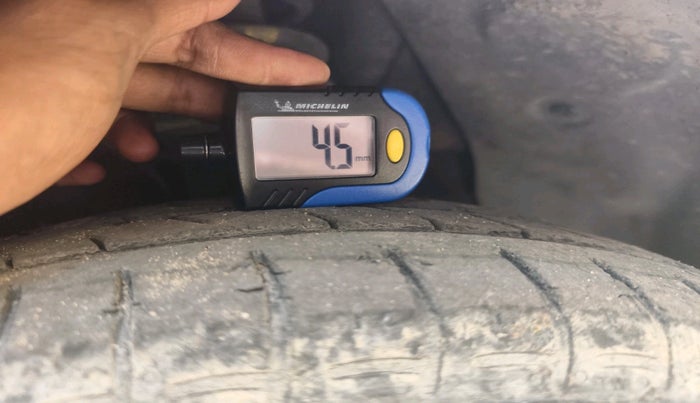 2021 Hyundai GRAND I10 NIOS SPORTZ AMT 1.2 KAPPA VTVT, Petrol, Automatic, 22,978 km, tyre