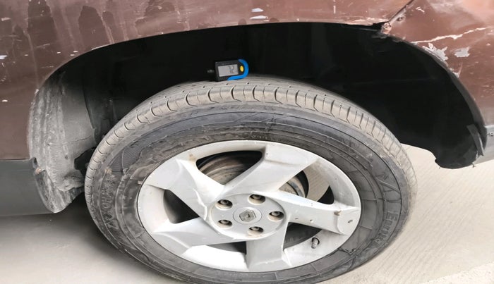 2014 Renault Duster 85 PS RXL DIESEL, Diesel, Manual, 1,20,593 km, tyre