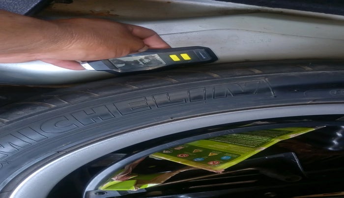 2014 Mercedes Benz E Class E 250 CDI AVANTGARDE, Diesel, Automatic, 68,456 km, tyre