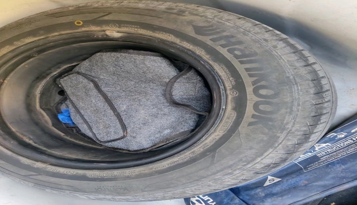 2019 Hyundai Verna 1.6 VTVT SX + AT, Petrol, Automatic, 91,218 km, tyre