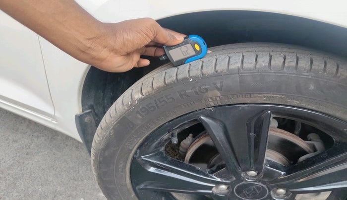 2019 Hyundai Verna 1.6 VTVT SX + AT, Petrol, Automatic, 91,218 km, tyre