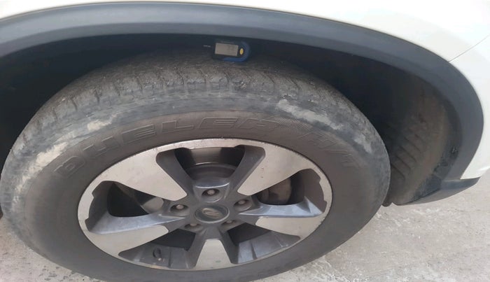 2021 Mahindra ALTURAS G4 4WD AT, Diesel, Automatic, 92,563 km, tyre