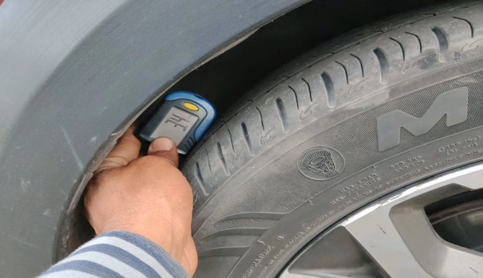 2017 Honda WR-V 1.5L I-DTEC VX MT, Diesel, Manual, 88,019 km, tyre