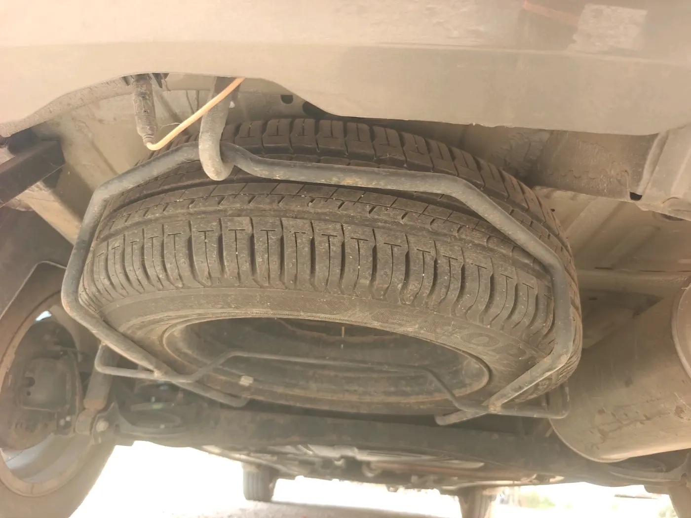 2022 Maruti Ertiga ZXI SHVS, Petrol, Manual, 7,210 km, tyre
