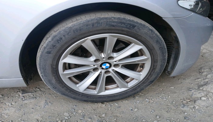 2013 BMW 5 Series 520D 2.0, Diesel, Automatic, 83,321 km, tyre